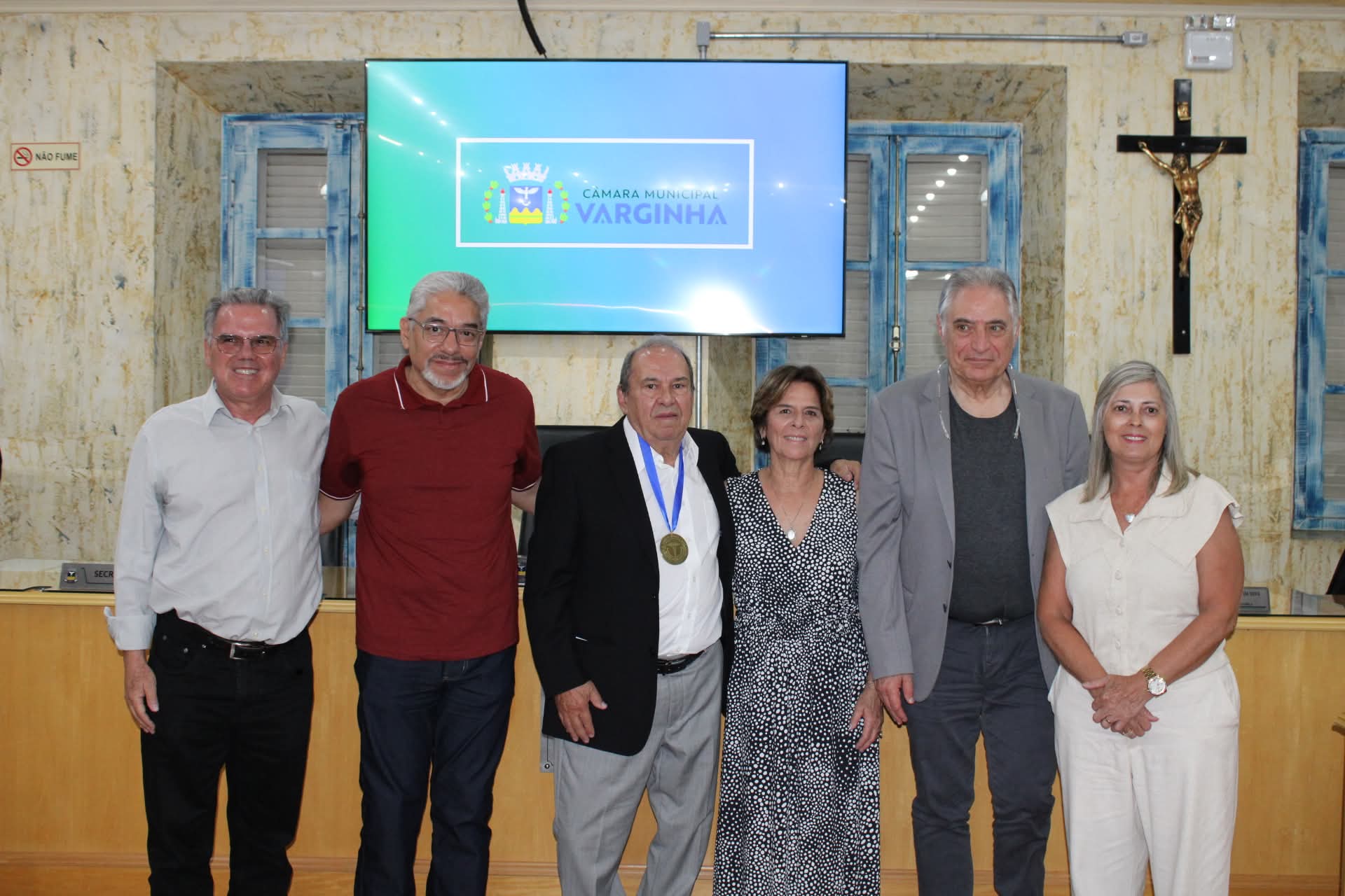 Thumbnail for blog Ex-presidente da AMV, Dr. Luiz Henrique de Souza Pinto, recebe Comenda do Mérito de Medicina e Saúde