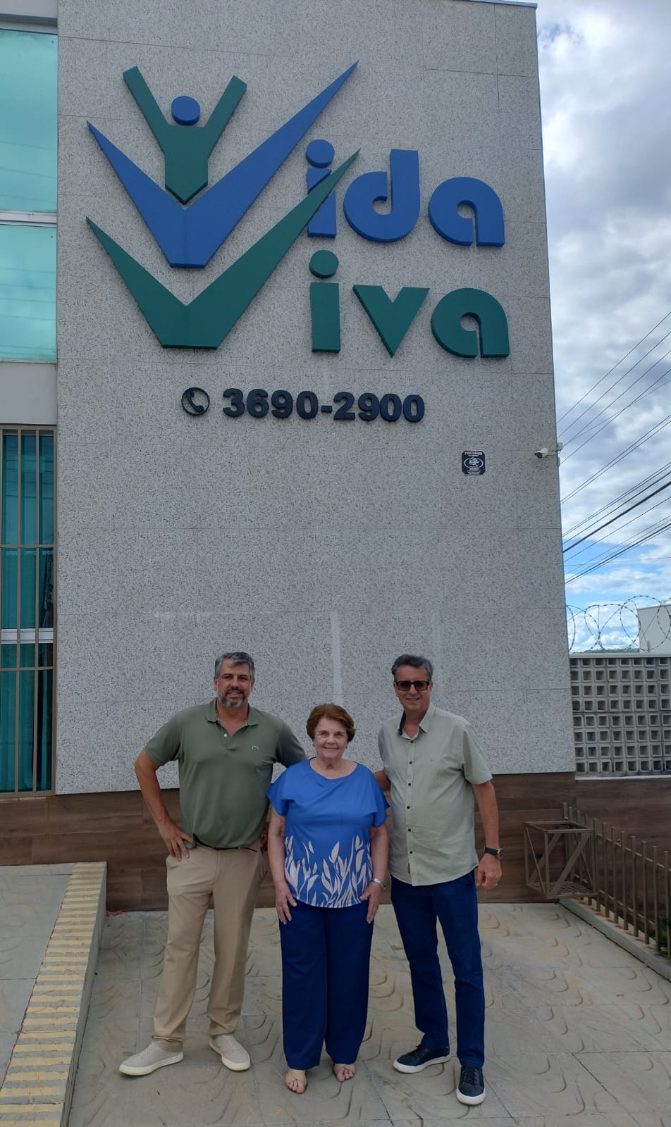 Thumbnail for blog AMV realiza visita institucional à Associação Vida Viva